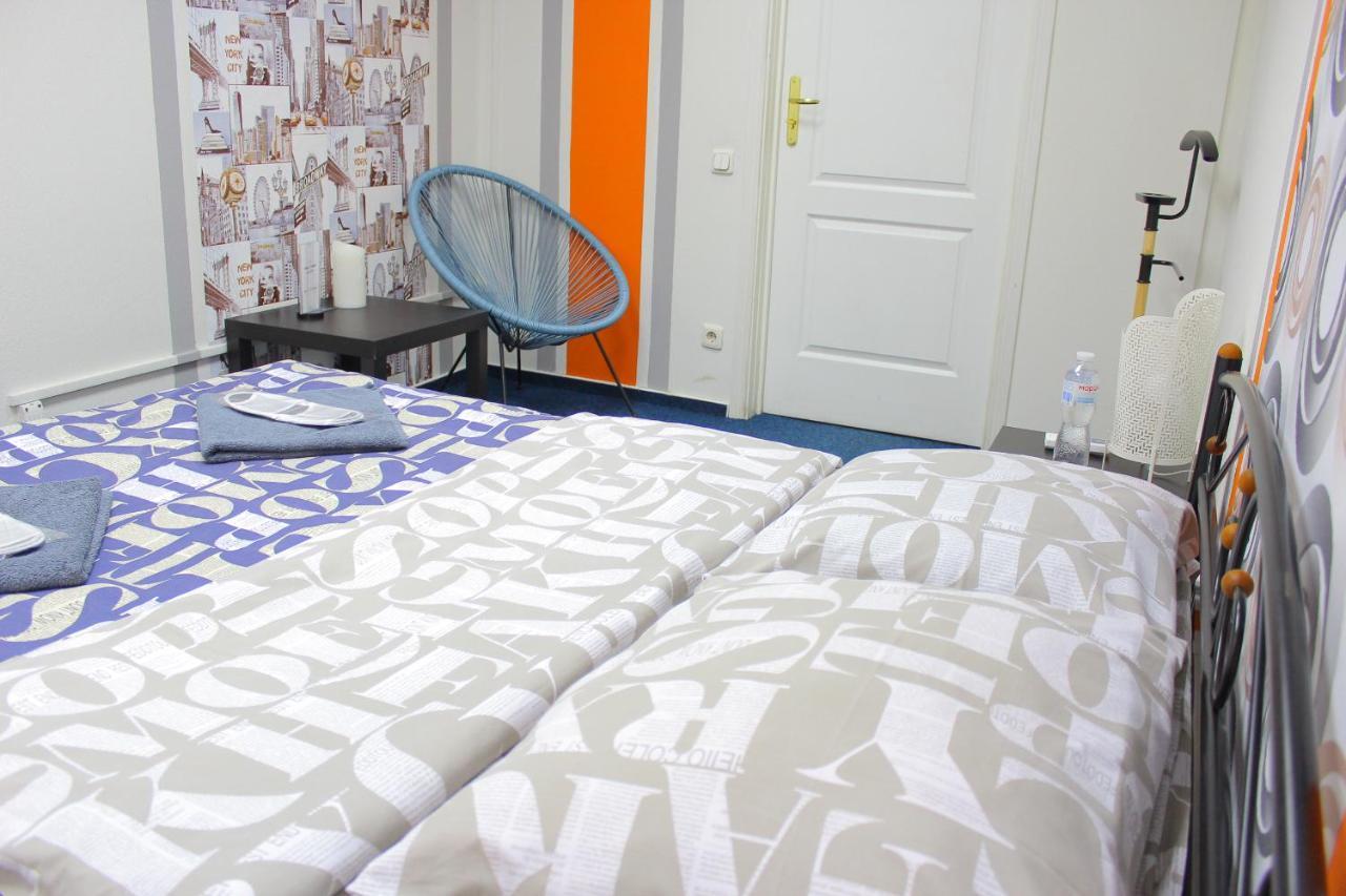 Uneed Rooms Podil Kiev Bagian luar foto
