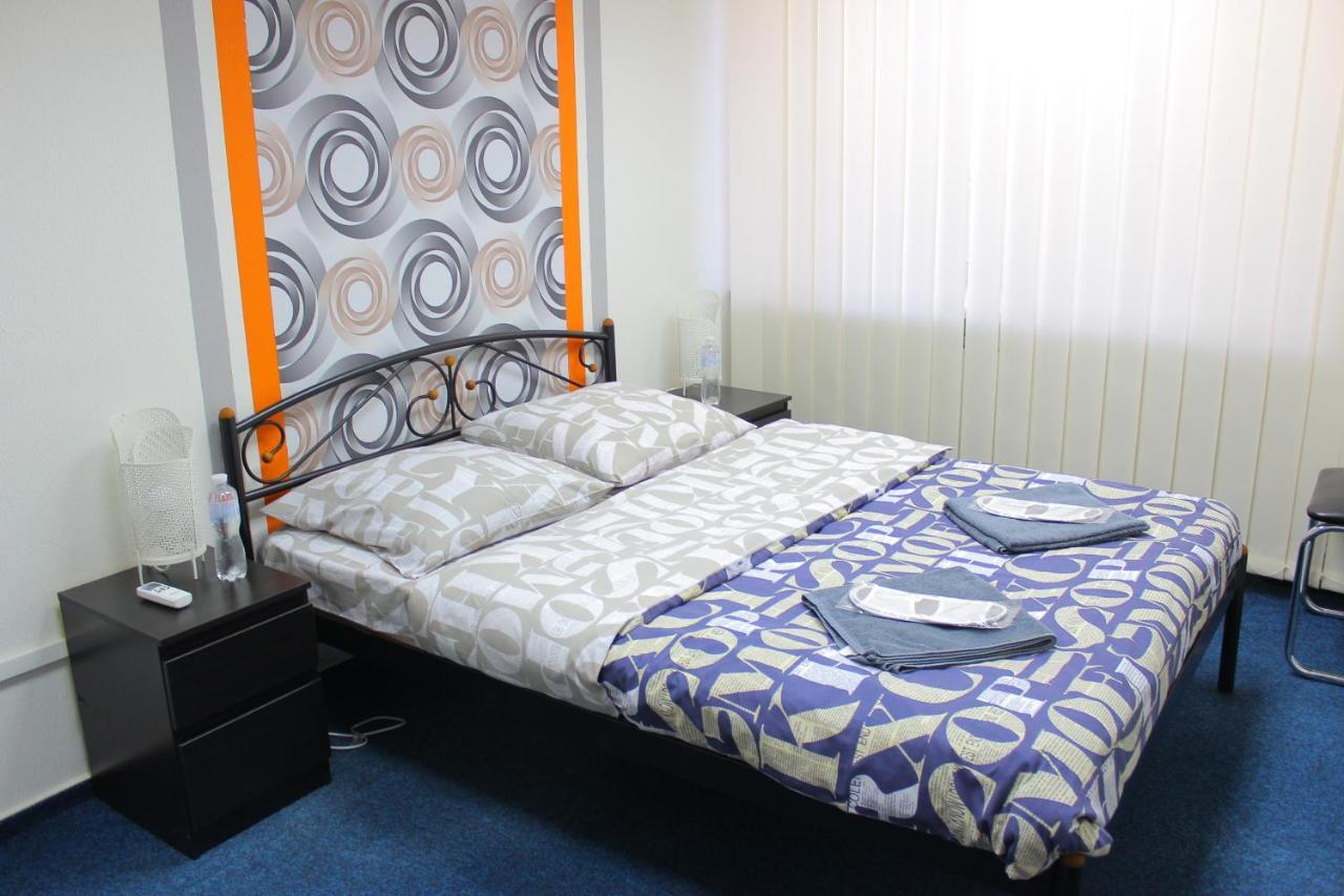 Uneed Rooms Podil Kiev Bagian luar foto