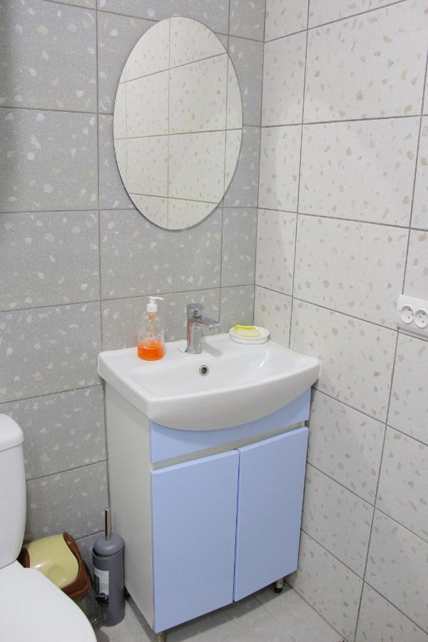 Uneed Rooms Podil Kiev Bagian luar foto