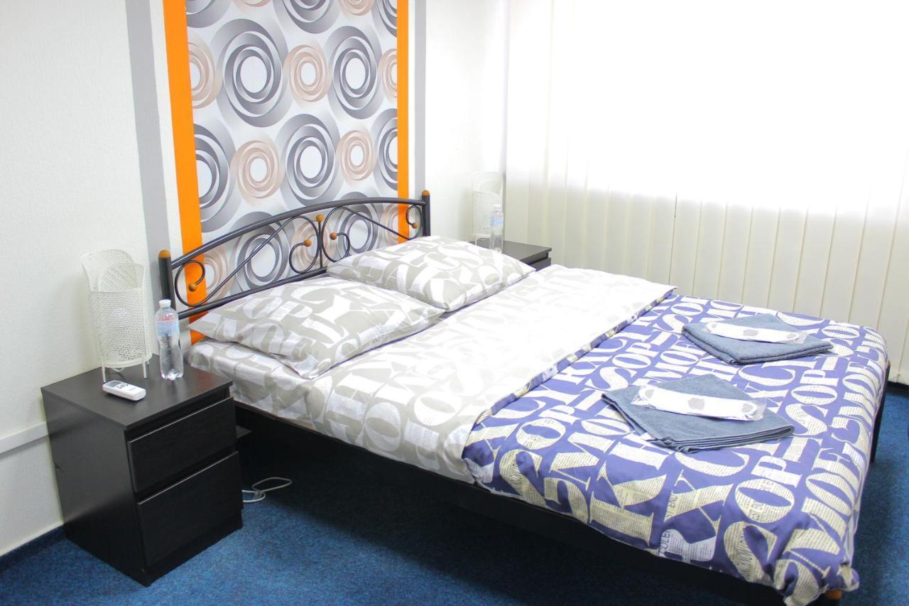 Uneed Rooms Podil Kiev Bagian luar foto